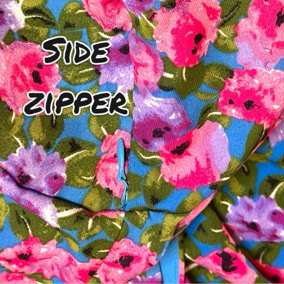 NWT Vernacular Cross Front Ruched Dress in Multicolored Floral Print. Size Small - Picture 14 of 14